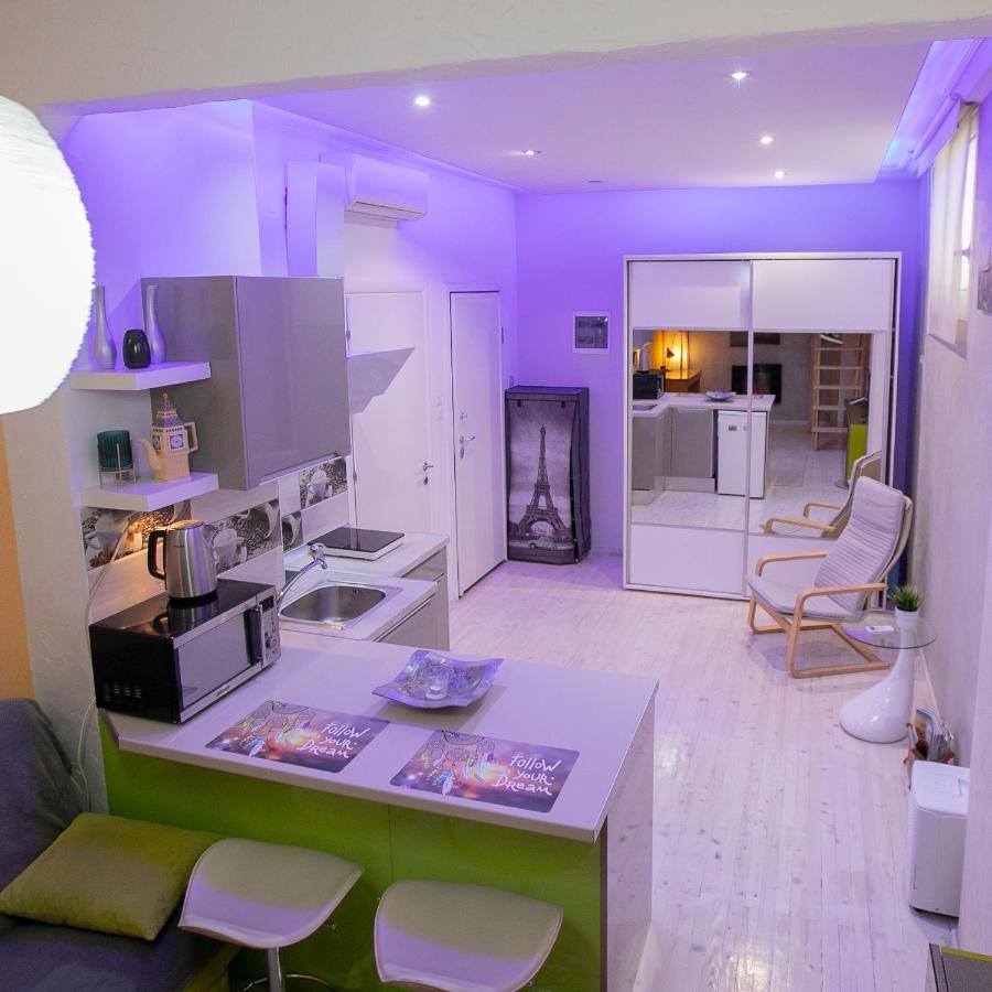 Orange And Blue Studio Downtown 5 Min From White Tower Apartment Солун Екстериор снимка