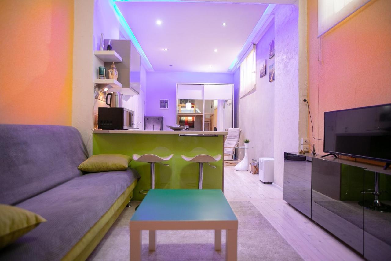 Orange And Blue Studio Downtown 5 Min From White Tower Apartment Солун Екстериор снимка