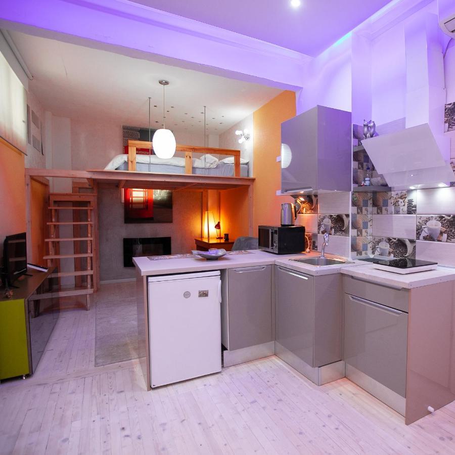 Orange And Blue Studio Downtown 5 Min From White Tower Apartment Солун Екстериор снимка