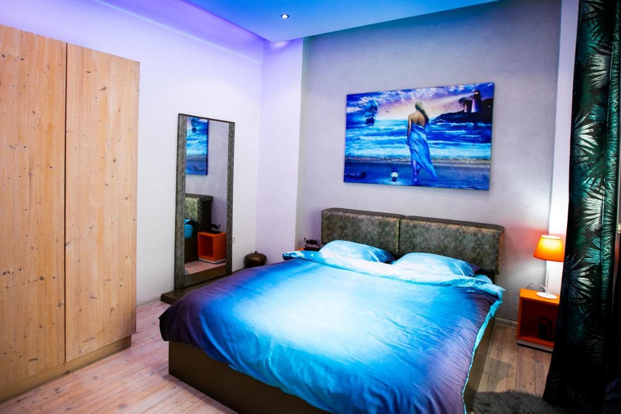 Orange And Blue Studio Downtown 5 Min From White Tower Apartment Солун Екстериор снимка